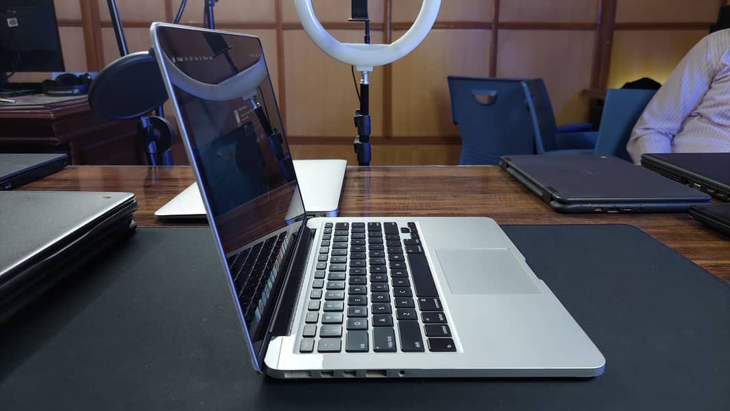 Apple Macbook Pro 2015 retina 13'' 8/128 5