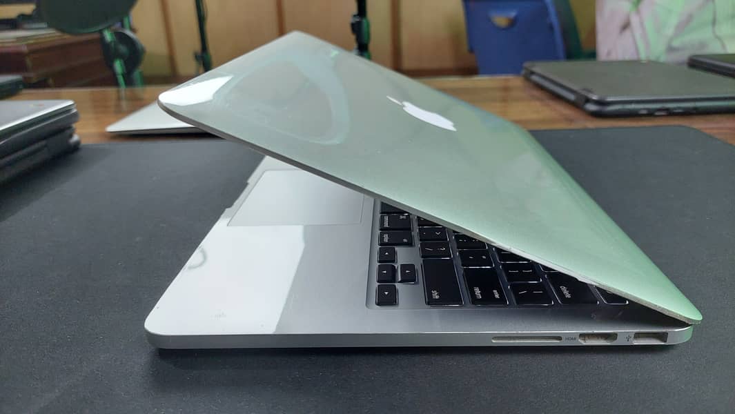 Apple Macbook Pro 2015 retina 13'' 8/128 11