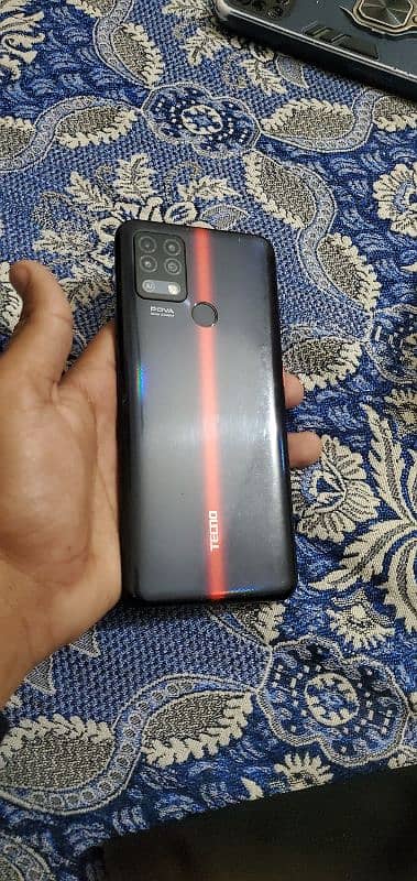 TECNO POVA 6/128 1