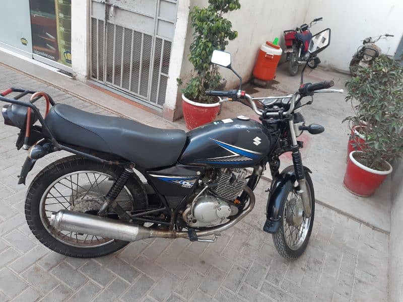 Suzuki GS150 good condition 1
