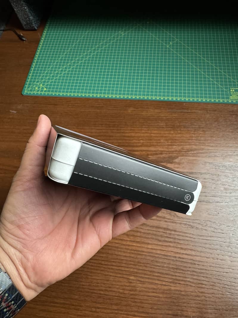 Pitaka Snake Ridge case for iPhone 16 Pro Max 3