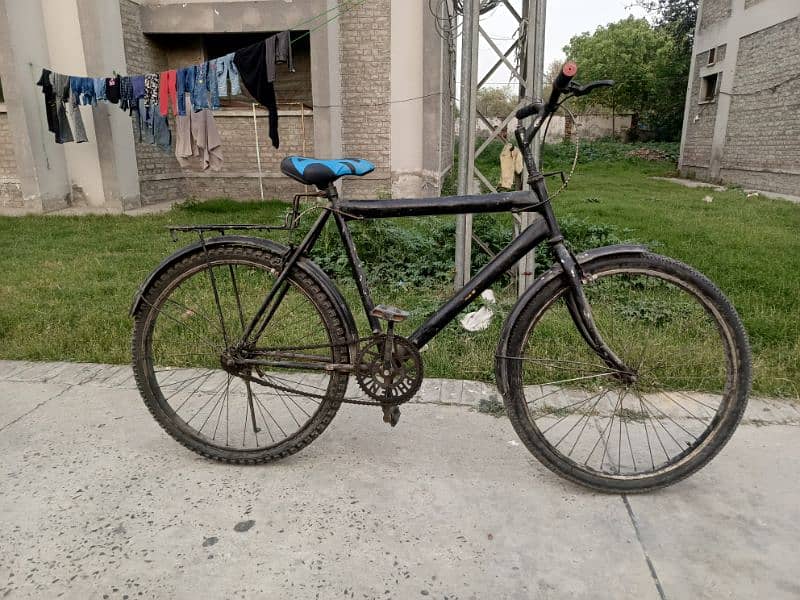 Bicycle 26inch full size for sale all okay hai. 3