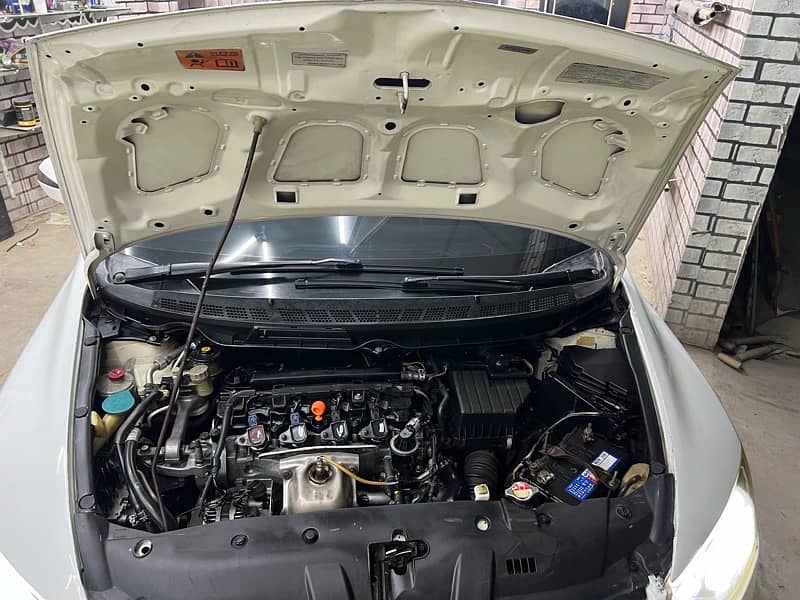 Honda Civic Oriel 2011 13