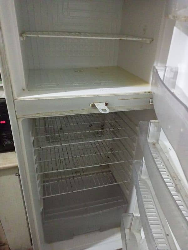 waves fridge 100 % working condition 1