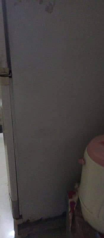 waves fridge 100 % working condition 3