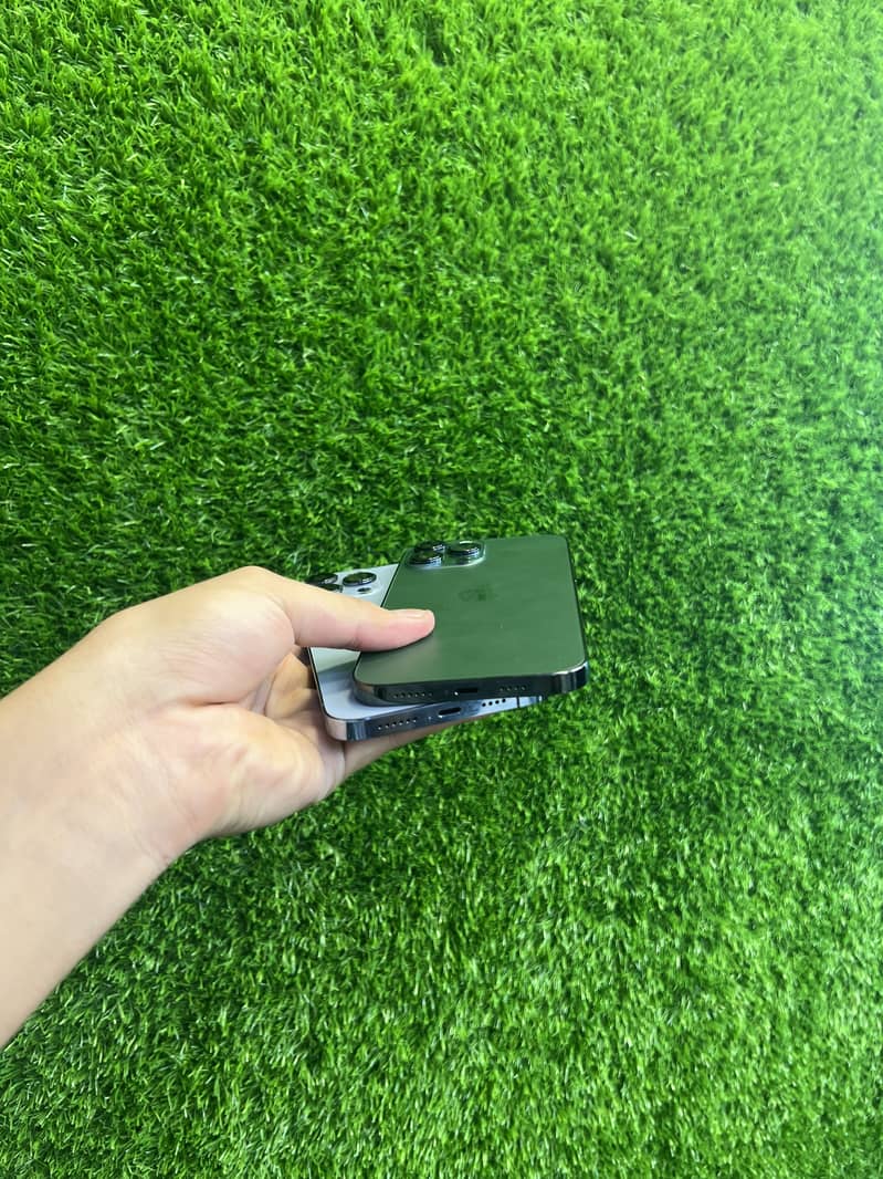 IPhone 13 Pro max (non pta ) jv 5