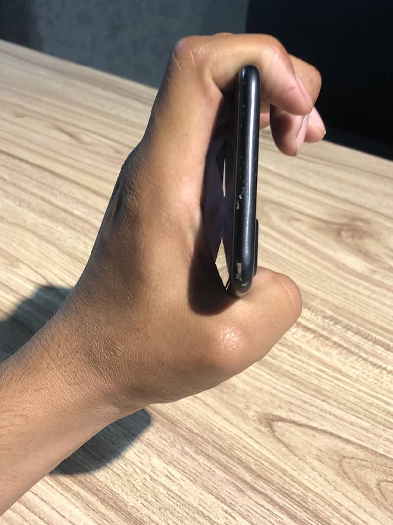 I phone 7 plus pta appvroed 128 gb battery health 100 3