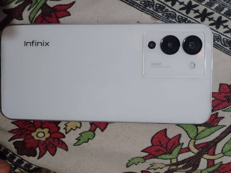 Infinix Note 12.8+8. ram. Rom128. CpuHelio. g. Box aur chargerSathhaial okh 4