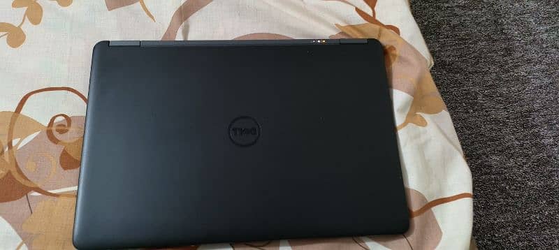 Dell Latitude E7450 i 7 5th gen 1
