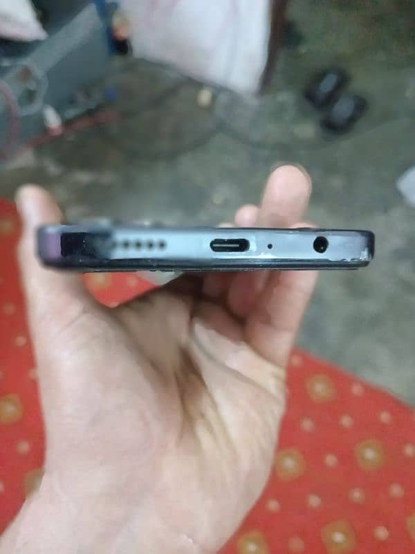 tecno 20pro 8 256 gb tuch change new conditions one handed. use 2month 1