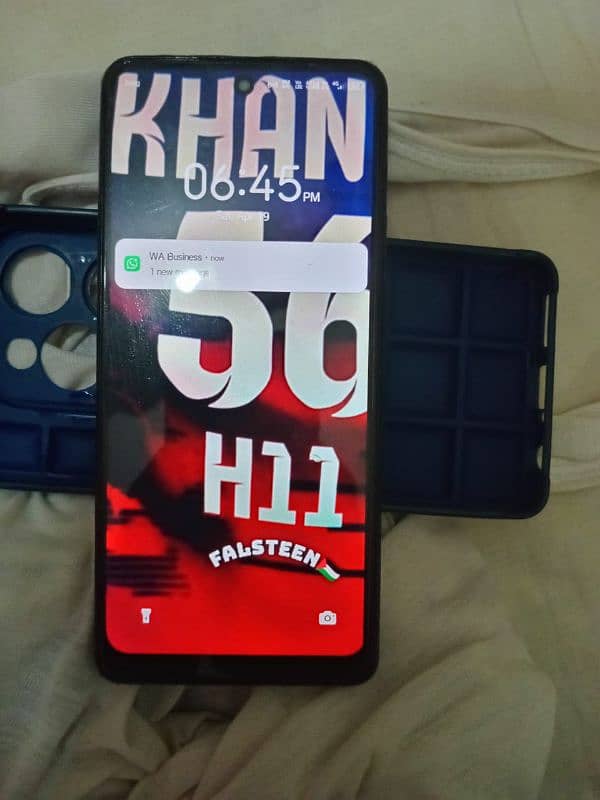 tecno 20pro 8 256 gb tuch change new conditions one handed. use 2month 3