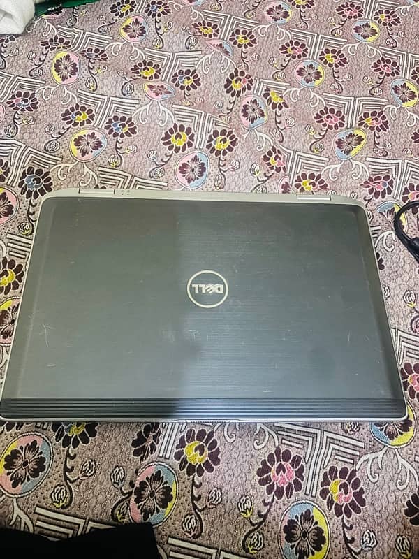 DELL core i5 2nd generation 4gb ram 128Gb SSD 2