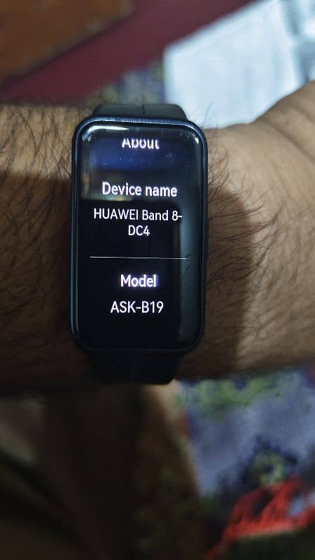 Huawei Band 8 with original chrger 0
