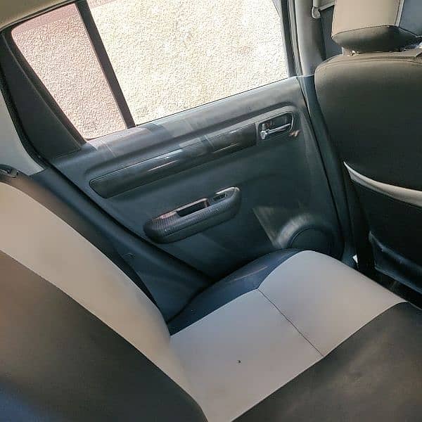 Suzuki Swift 2020 8