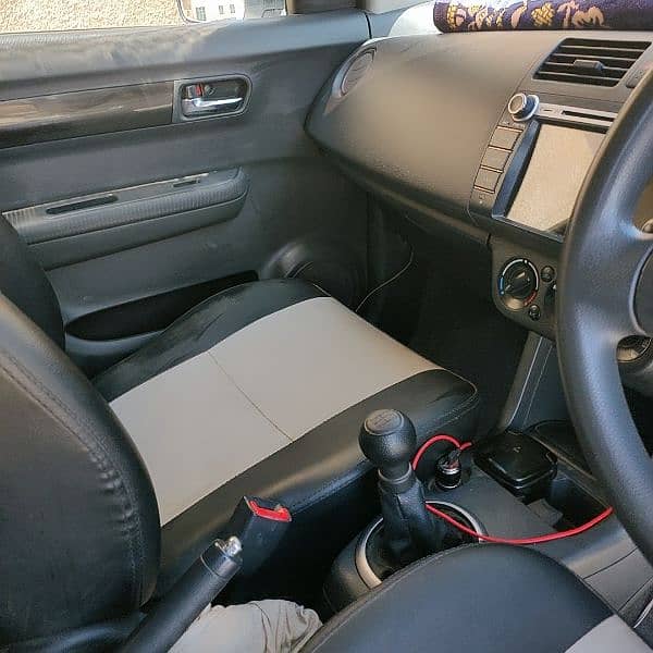 Suzuki Swift 2020 12