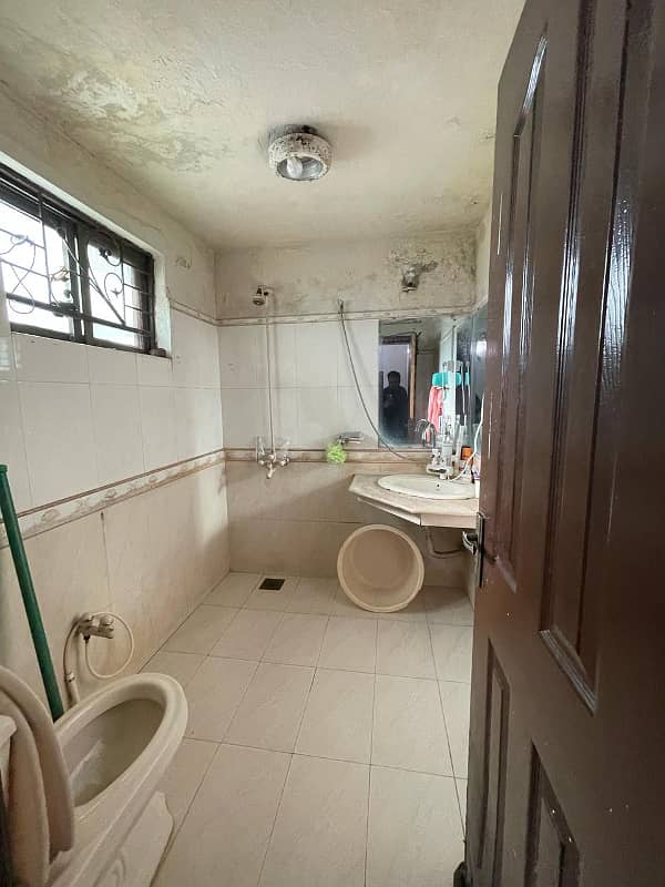 10 Marla Lower portion is For rent in wapda town Block J2. 1