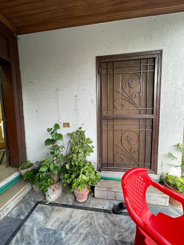 10 Marla Lower portion is For rent in wapda town Block J2. 7