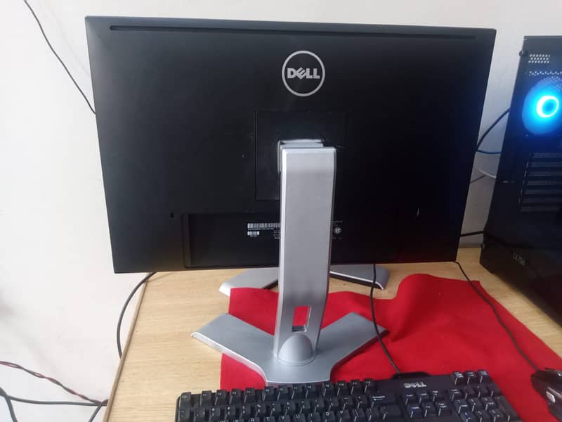 Dell 24 inch ips panel boderless ultrasharp series 12
