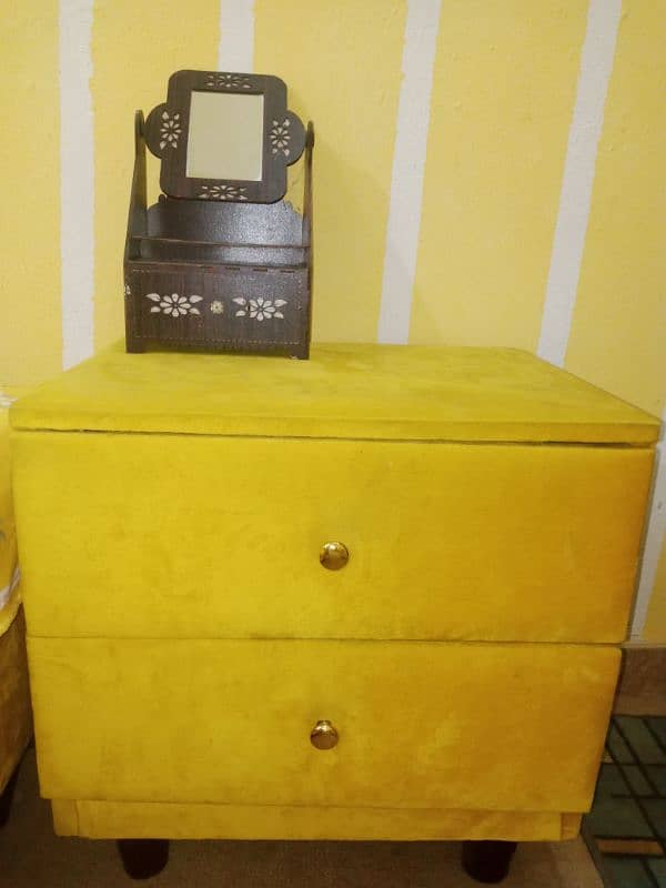 bed with racks and dressing table 2