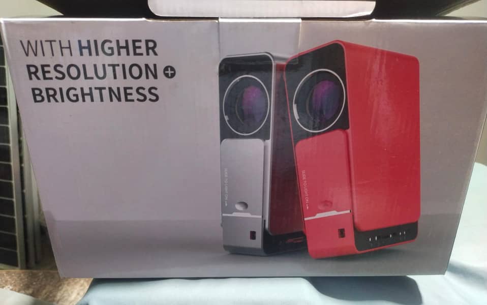 Hot Selling Smart T6 LCD Android Projector Supports 1080P Wifi Full H 3