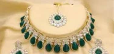 Artificial jewellery set for party wear