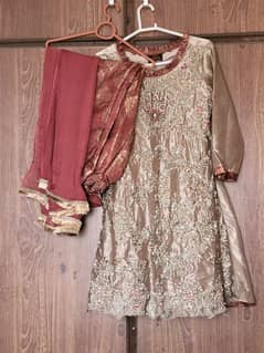 SHAWAL KAMEEZ FOR WOMEN VERY ATTRACTIVE COLOR