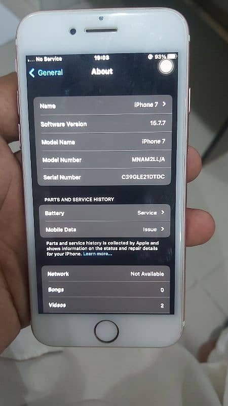 i phone 7 luch condition 0311-1221459 call and wtsapp 3
