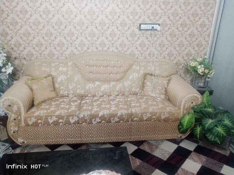 7 seator sofa set 0