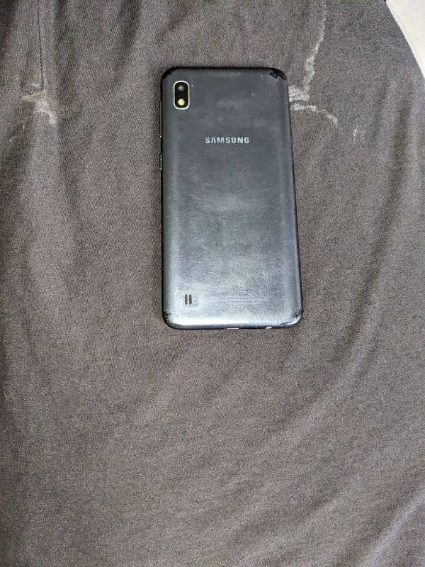 Samsung Galaxy A10 2/32 non pta 4