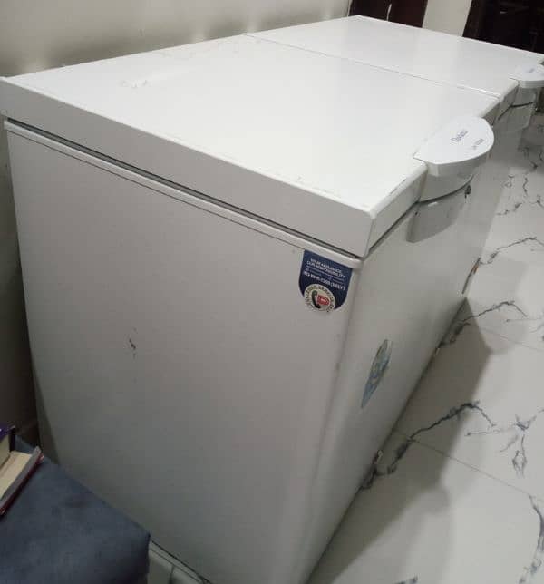 dawlance Deep refregerator and Freezer 4