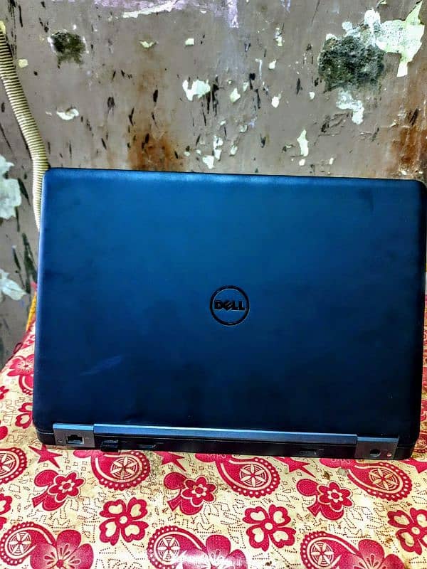 Dell generation 5th core 5i 8 128Gb 2