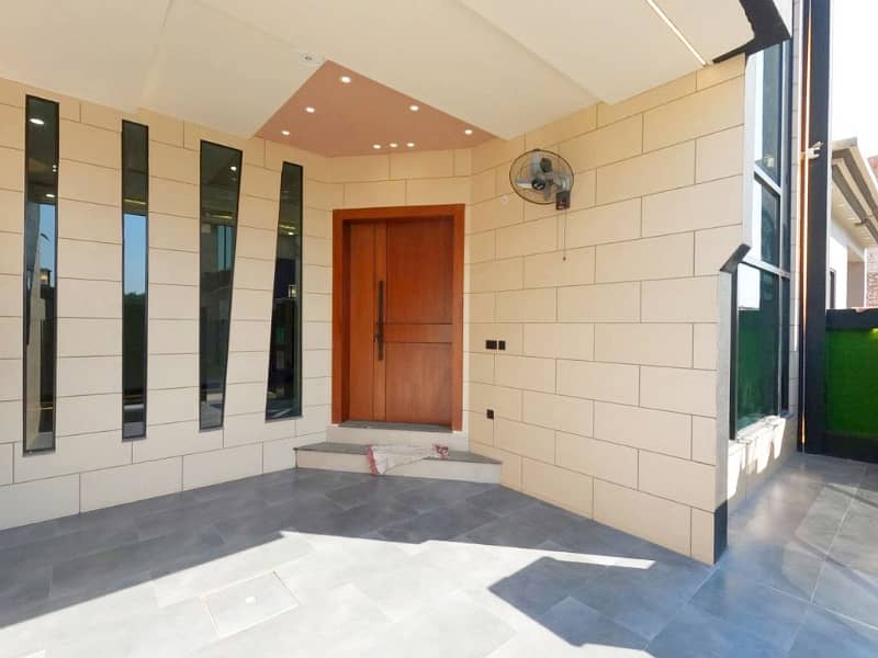 5 Marla Brand New Luxury A Plus Solid Constructed New Design House For Sale And Direct Meeting With Owner In Park View City Lahore. 13