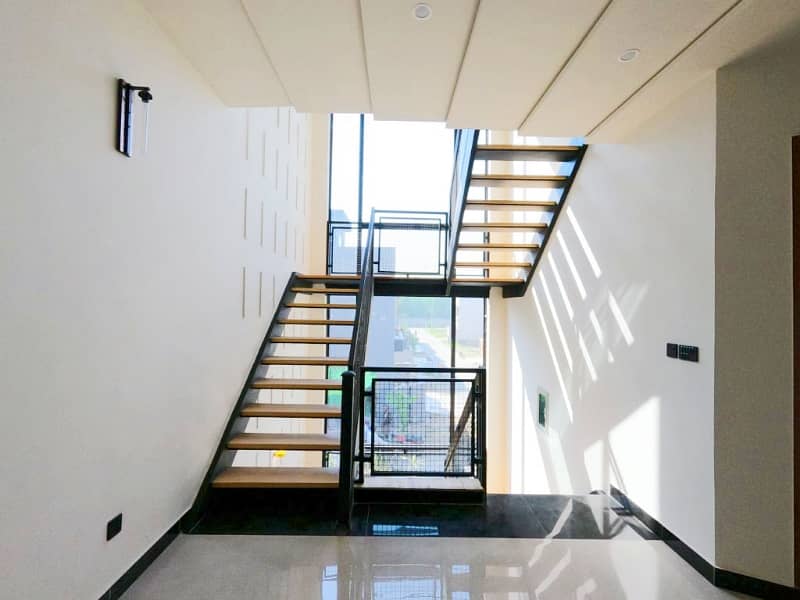 5 Marla Brand New Luxury A Plus Solid Constructed New Design House For Sale And Direct Meeting With Owner In Park View City Lahore. 28