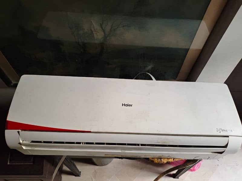 Haier split Ac 1.5 tons both outdoor and indoor units 0