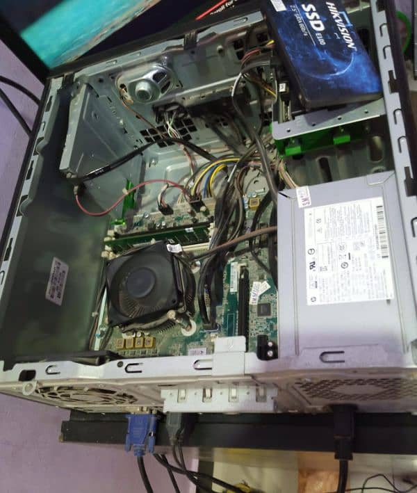 COMPLETE DESKTOP FOR SALE 10
