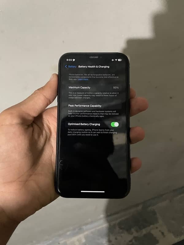 iPhone 11 128gb 93 % 1