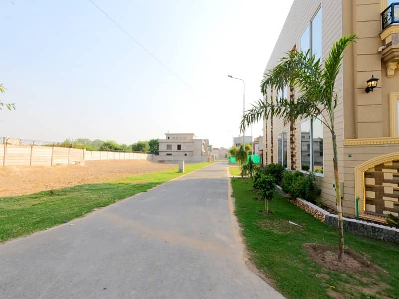 5 Marla Spanish Brand New Corner A Plus Solid Constructed House For Sale Direct Meeting With Owner In Parkview City Lahore 3