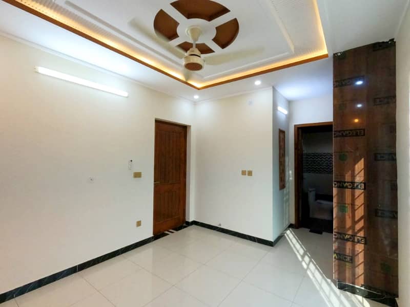 5 Marla Spanish Brand New Corner A Plus Solid Constructed House For Sale Direct Meeting With Owner In Parkview City Lahore 21