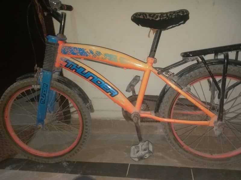 thunder real brand cycle 1