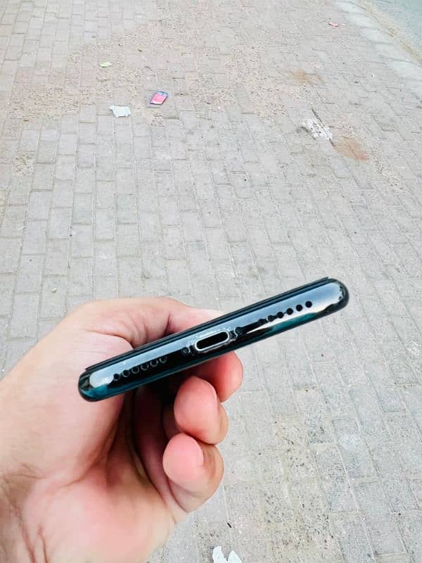 I PHONE X 256 PTA APPROVED 1