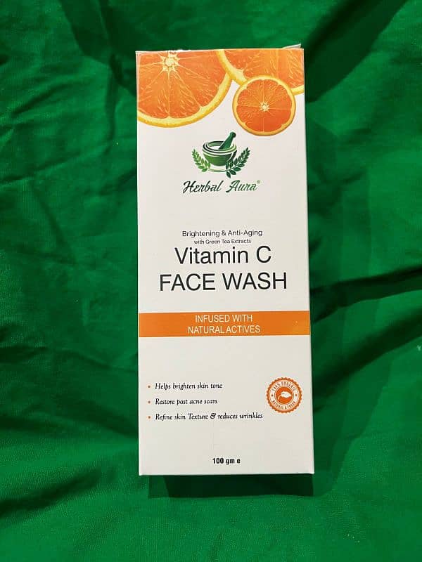 Vitamin C "Face Wash" Free Delivery 1