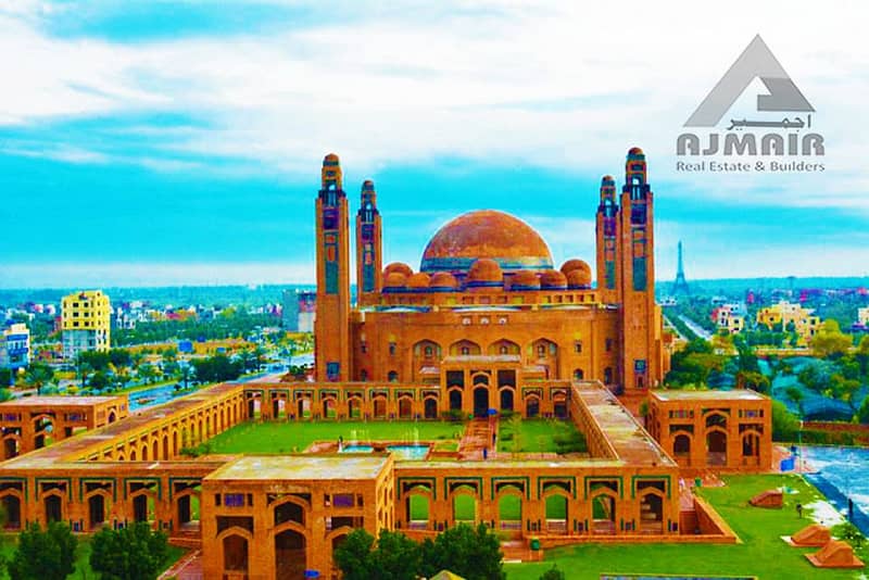 10 MARLA PLOT GOOD LOCATION FOR SALE IN BAHRIA TOWN LAHORE 1
