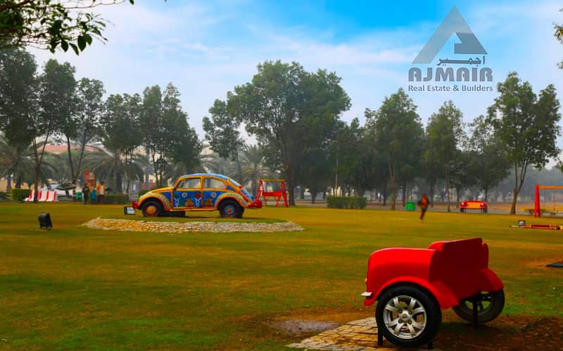 10 MARLA PLOT GOOD LOCATION FOR SALE IN BAHRIA TOWN LAHORE 5
