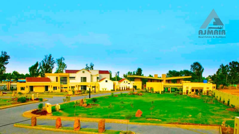 10 MARLA PLOT GOOD LOCATION FOR SALE IN BAHRIA TOWN LAHORE 19