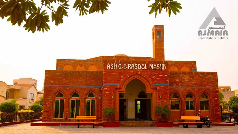 10 MARLA PLOT GOOD LOCATION FOR SALE IN BAHRIA TOWN LAHORE 23