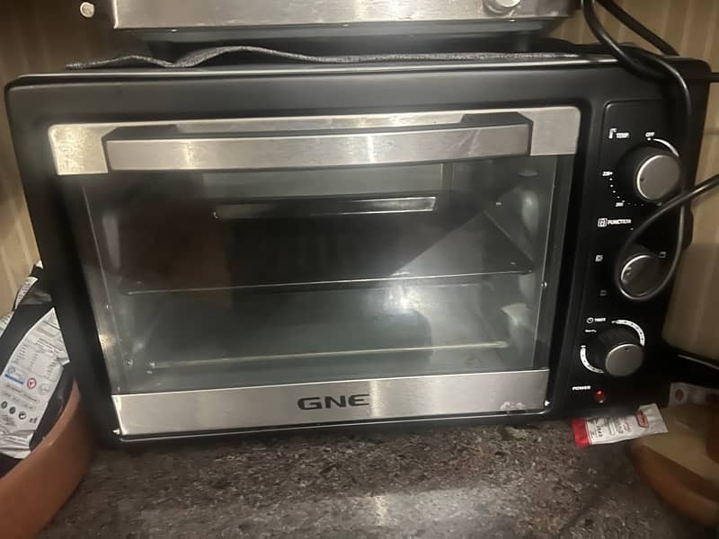 electric oven in new condition 0