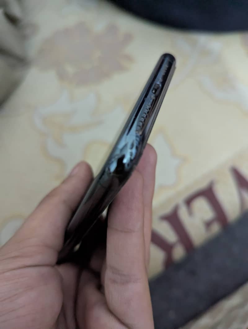 Apple Iphone 11 Pro max For sale 3