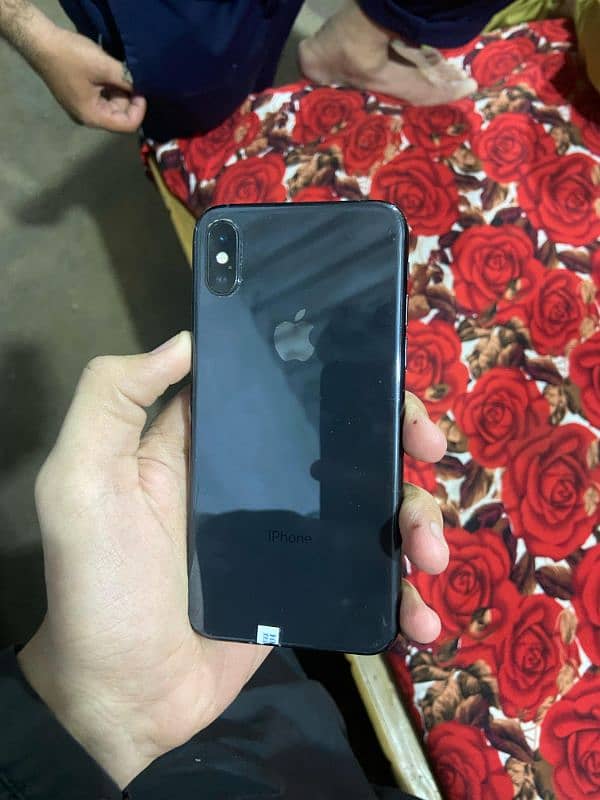 iPhone X 256 GB Slightly Used 86 Battery Health 4