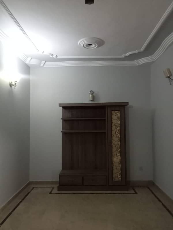 120 Sq Yards Ground Floor Portion For Rent in Sector R Gulshan-e-Maymar 4