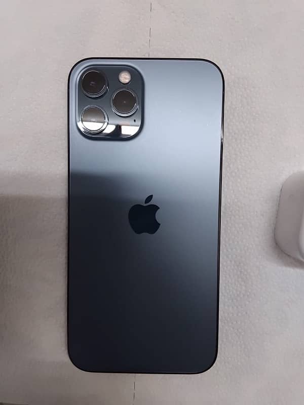 IPhone 12 PRO MAX 128gb factory unlock 95bh 0